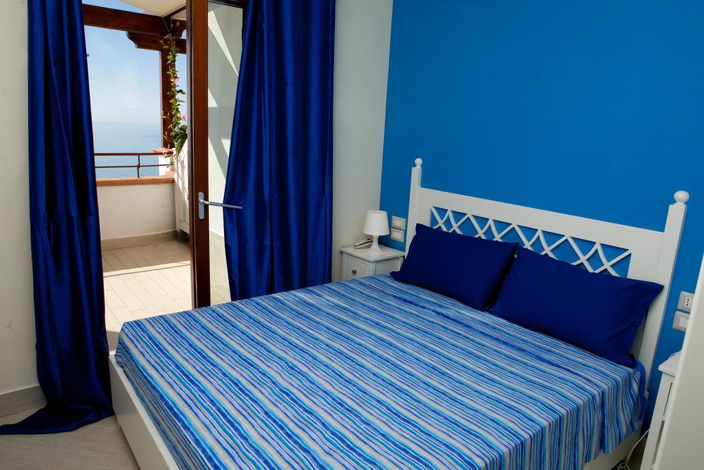 Holiday Lodge Al Porto マッティナータ 部屋 写真