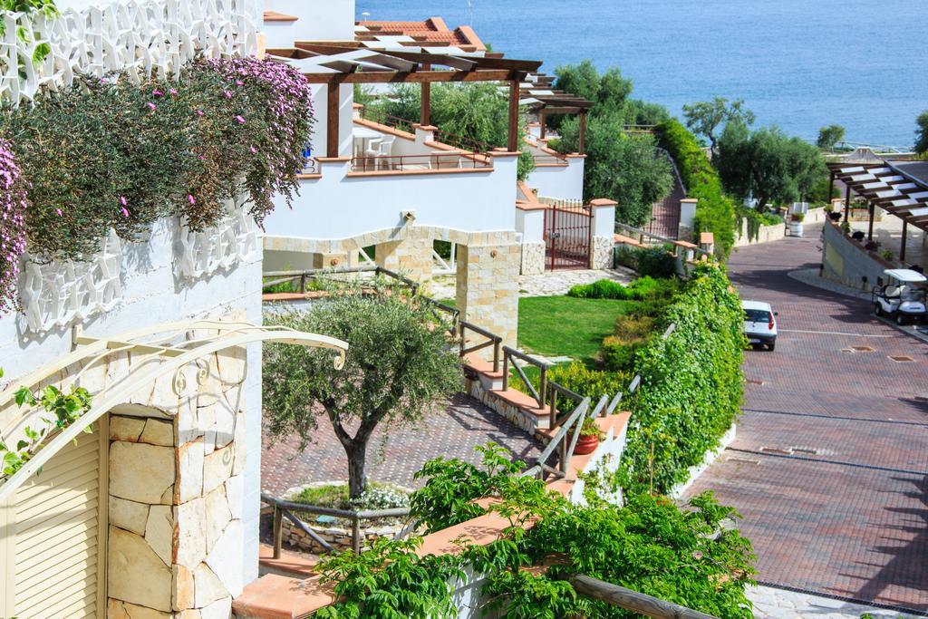 Holiday Lodge Al Porto マッティナータ エクステリア 写真