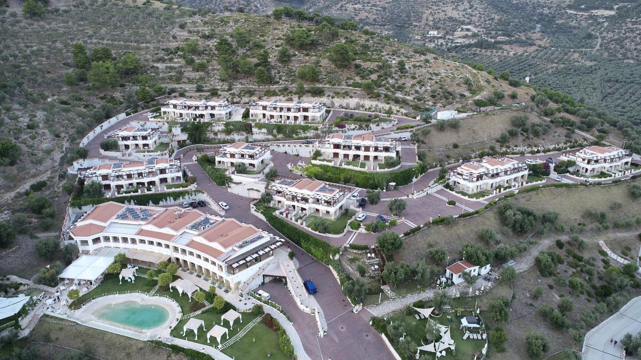 Holiday Lodge Al Porto マッティナータ エクステリア 写真