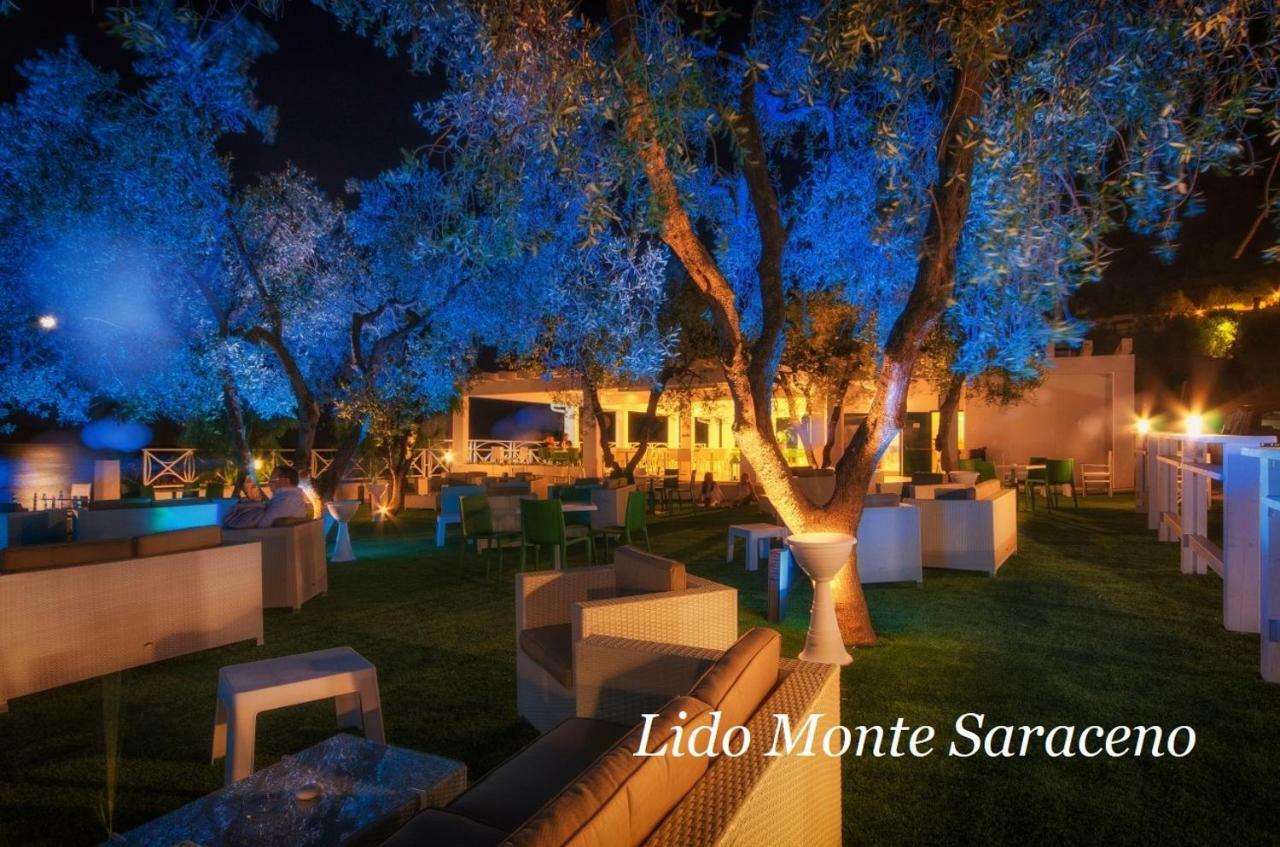 Holiday Lodge Al Porto マッティナータ エクステリア 写真